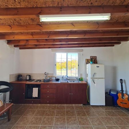 Spacious Studio In Yeroskipou Koloni Exterior foto